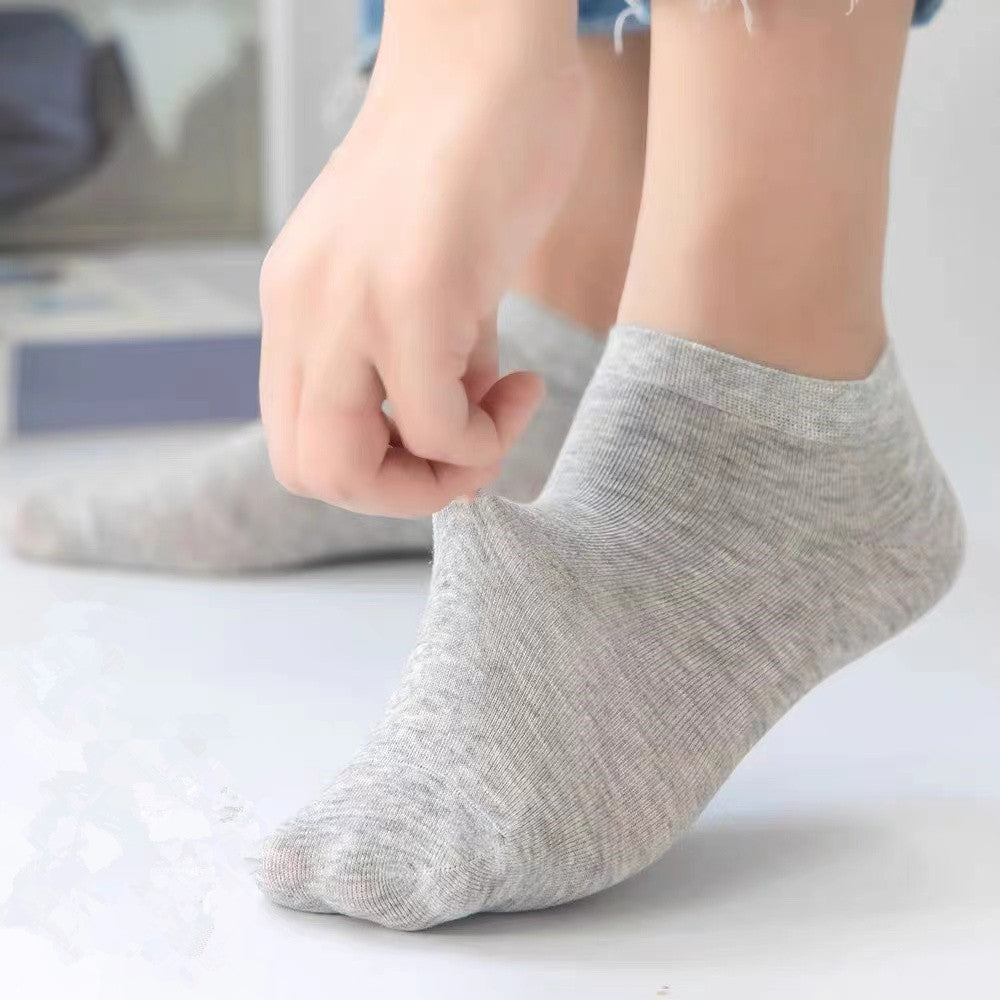 Sweat-absorbent and deodorant cotton socks for men and women