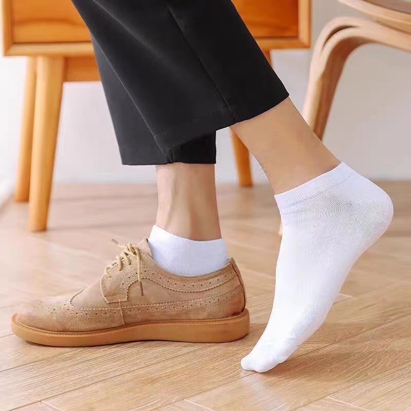 Sweat-absorbent and deodorant cotton socks for men and women