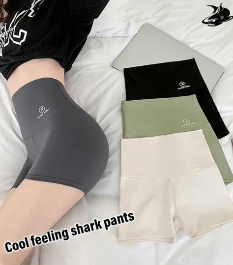 Two-in-one shark shorts 🚚Free shipping